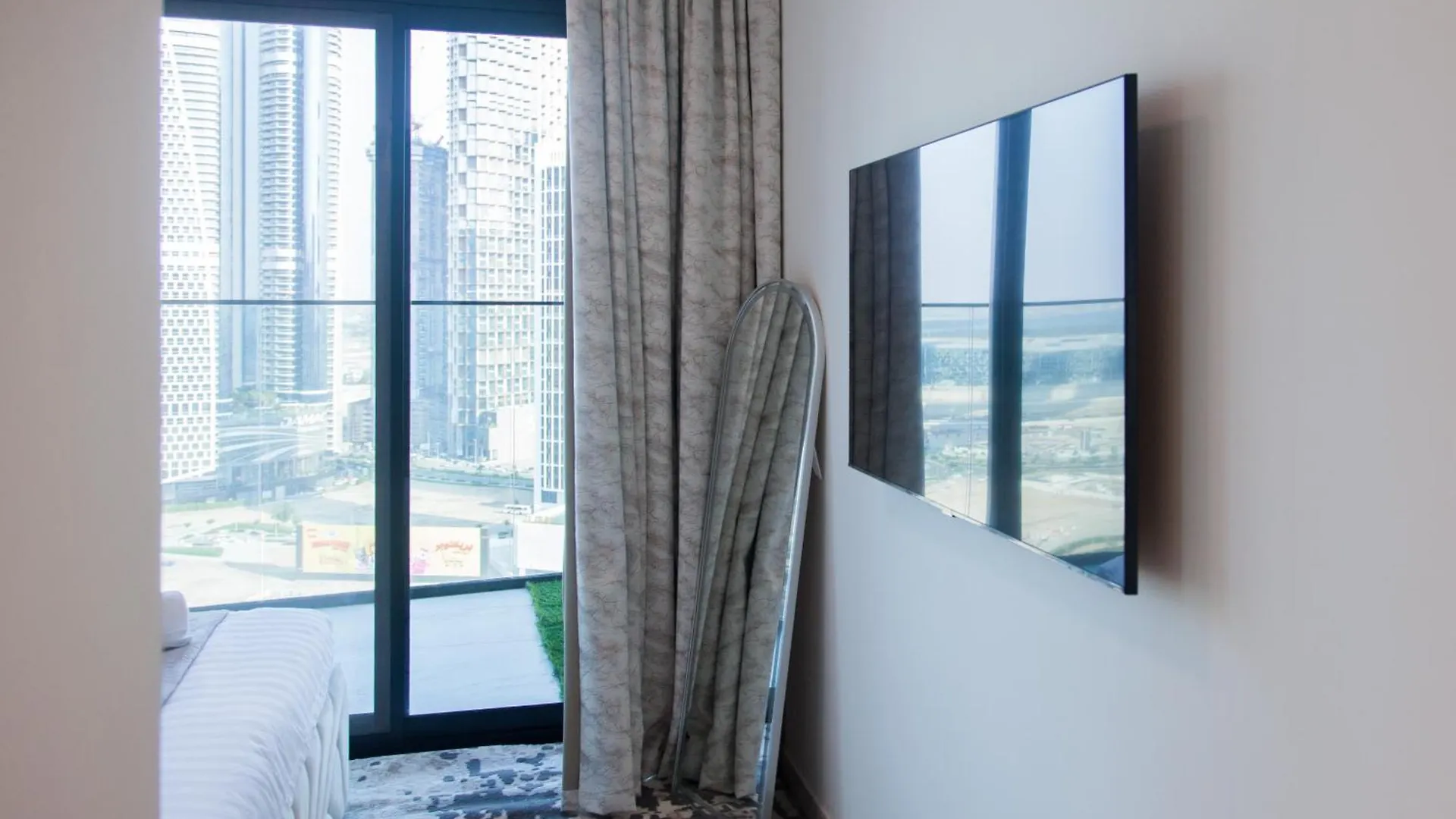 Binghatti Canal With Private Jacuzzi Burj Khalifa View Kings Dubai 0*,